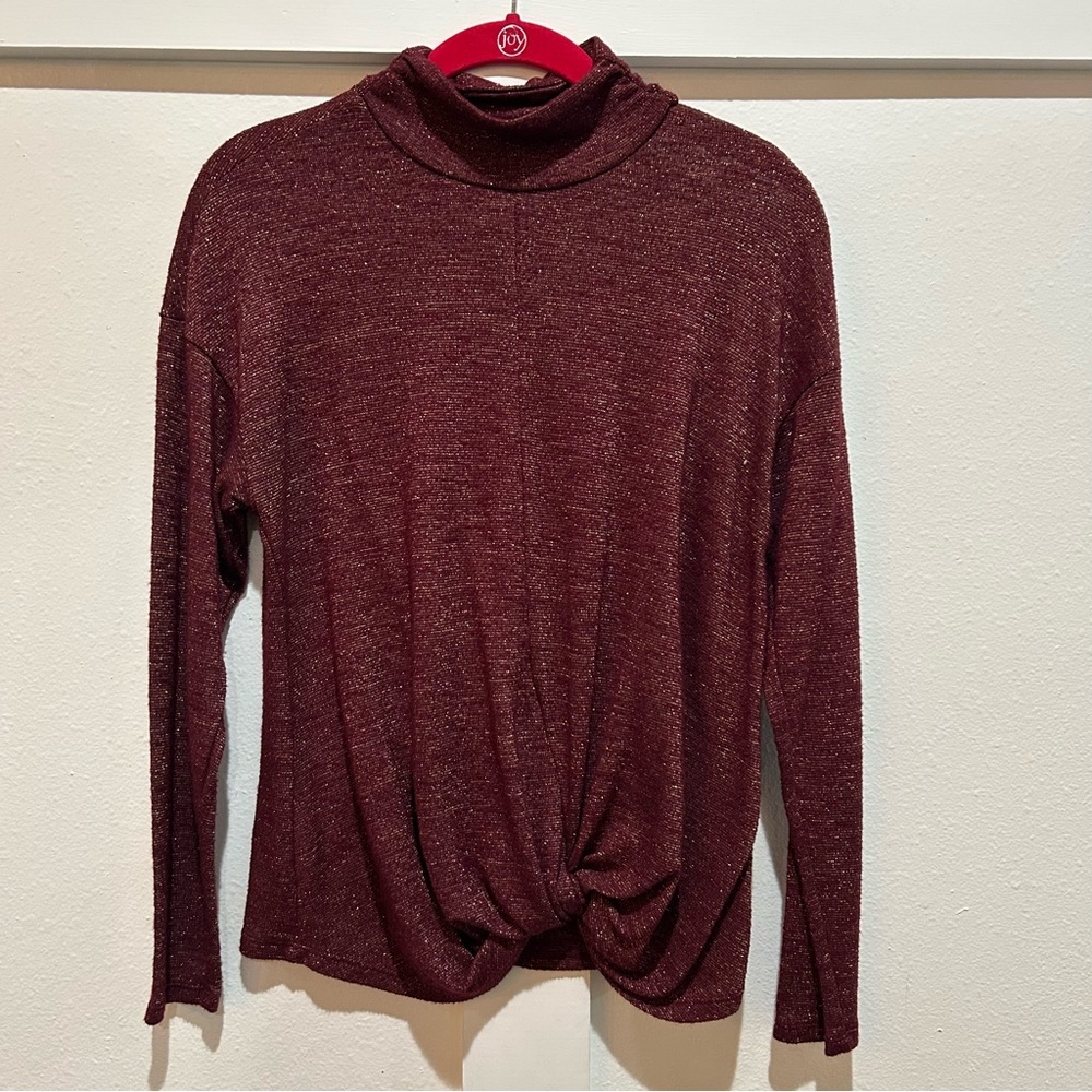 Medium JLo Turtleneck Lightweight Sweater